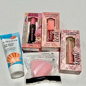 Ioni Makeup Set with Freeman Mask